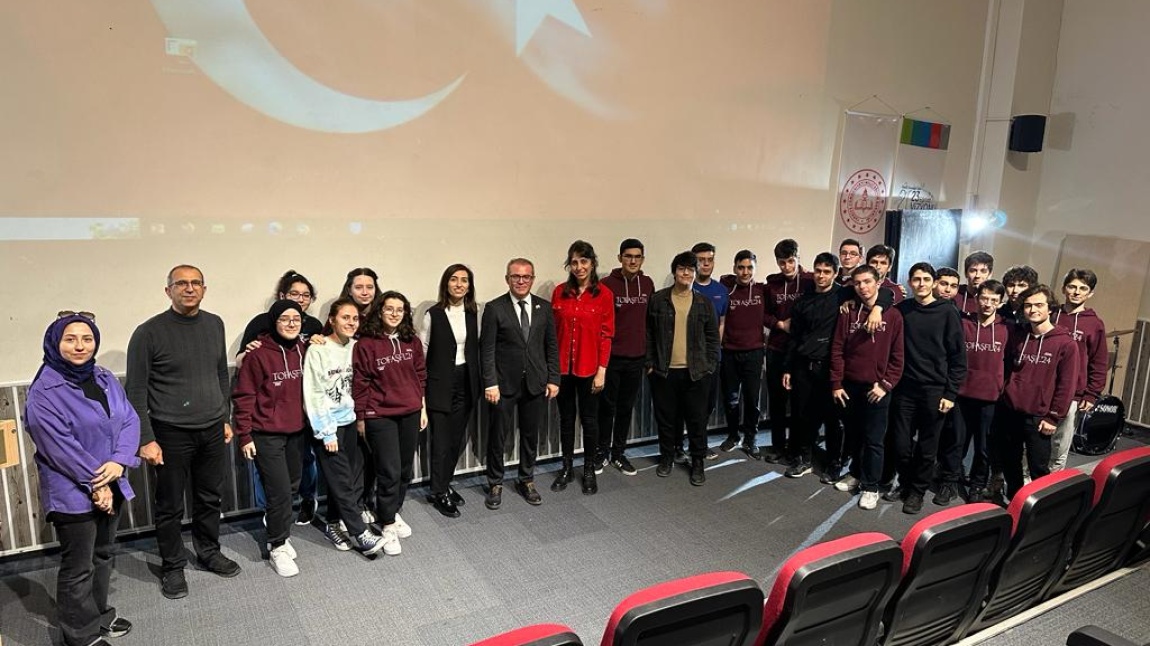 Sağlık Bilimleri Üniversitesi Bursa Tıp Fakültesi'nden Prof.Dr. Alpaslan ÖZTÜRK'ten 12.sınıf Öğrencilerimize Tecrübe Aktarımı